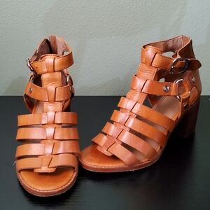 Women's Frye Tan Strappy Heeled Sandals Size 8